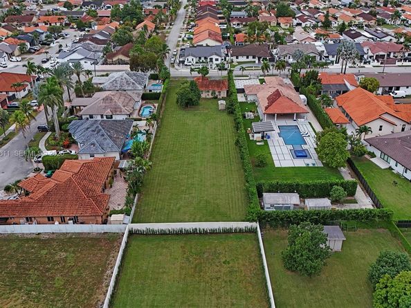 13401 SW 38th St, Miami FL 33175