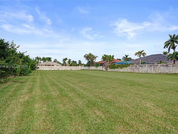 13401 SW 38th St, Miami FL 33175