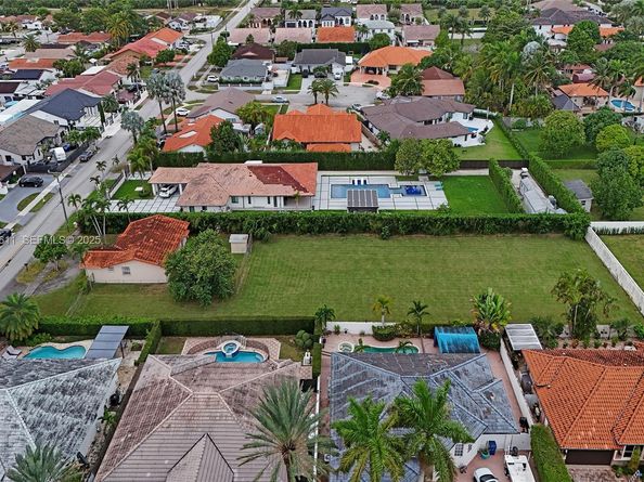 13401 SW 38th St, Miami FL 33175