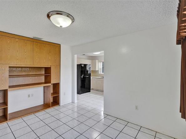 13401 SW 38th St, Miami FL 33175