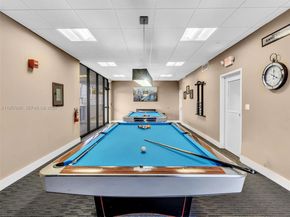 3675 N Country Club Dr 609, Aventura FL 33180