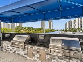 3675 N Country Club Dr 609, Aventura FL 33180