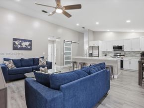 9111 S Lake Miramar Cir, Miramar FL 33025