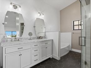 9111 S Lake Miramar Cir, Miramar FL 33025