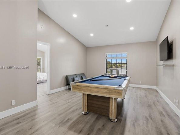 9111 S Lake Miramar Cir, Miramar FL 33025