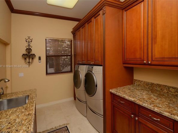 12040 N Eagle Trace Blvd N, Coral Springs FL 33071