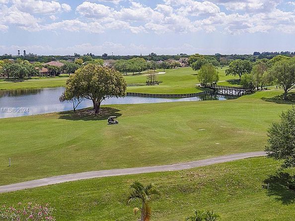 12040 N Eagle Trace Blvd N, Coral Springs FL 33071