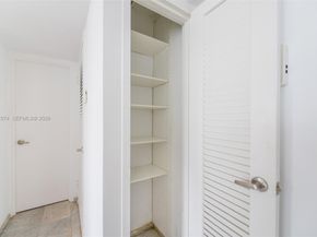 8000 Harding Ave 4B, Miami Beach FL 33141