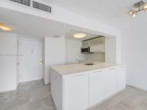 8000 Harding Ave 4B, Miami Beach FL 33141