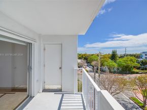 8000 Harding Ave 4B, Miami Beach FL 33141