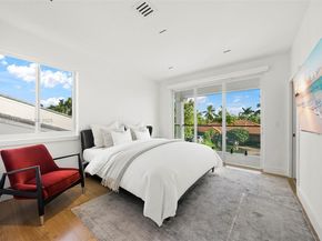 3251 NE 164th St, North Miami Beach FL 33160