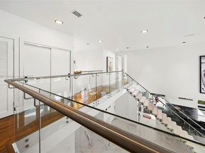 3251 NE 164th St, North Miami Beach FL 33160
