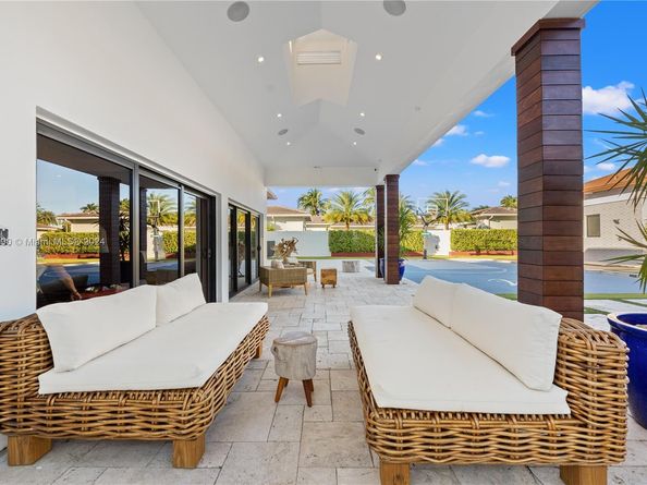 3585 SW 129th Ave, Miami FL 33175