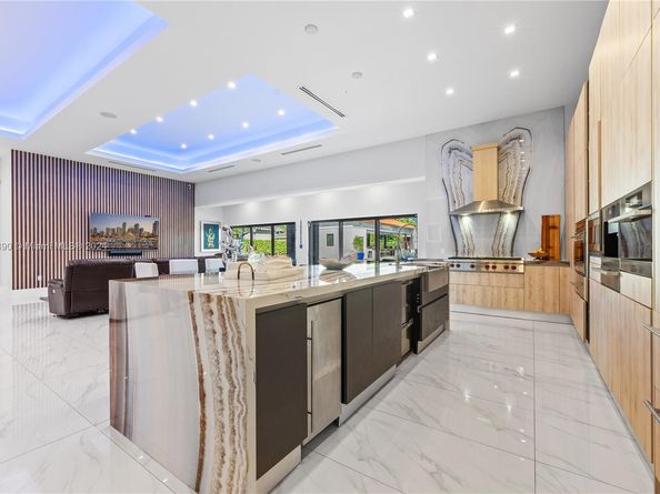 3585 SW 129th Ave, Miami FL 33175