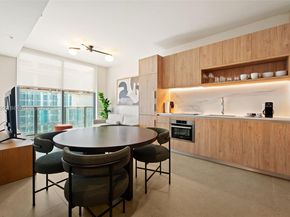 11 NE 26th St 2605, Miami FL 33132