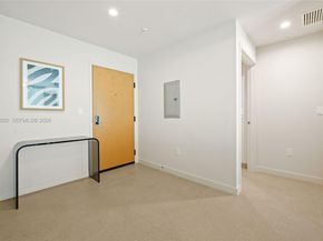 11 NE 26th St 2605, Miami FL 33132