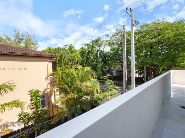 3601 SW 23rd Ter 1, Miami FL 33145