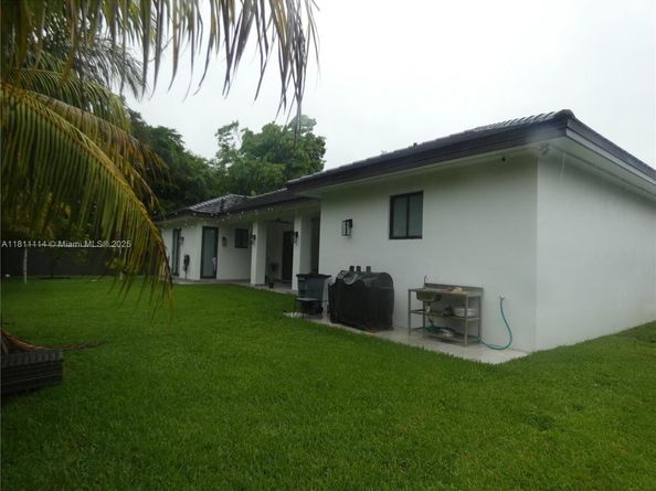 19120 SW 127th Pl, Miami FL 33177