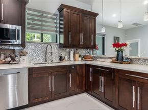 19120 SW 127th Pl, Miami FL 33177