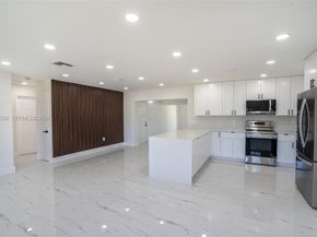 17202 NW 9th Ct, Miami Gardens FL 33169