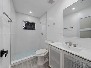 7516 NW 44th Ct, Coral Springs FL 33065