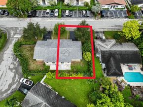 7516 NW 44th Ct, Coral Springs FL 33065