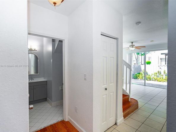 1030 NE 42nd Ave, Homestead FL 33033