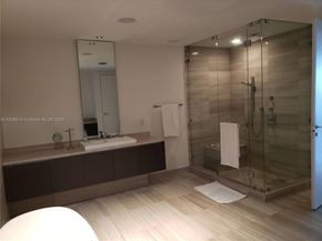 3250 NE 188th St 906, Aventura FL 33180