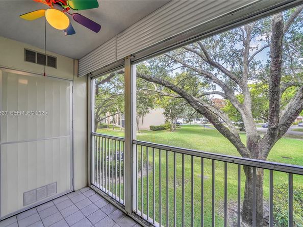 1200 SW 124th Ter 207O, Pembroke Pines FL 33027