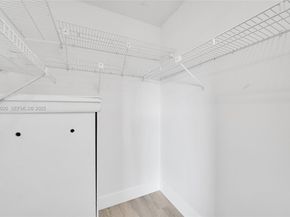 1200 SW 124th Ter 207O, Pembroke Pines FL 33027