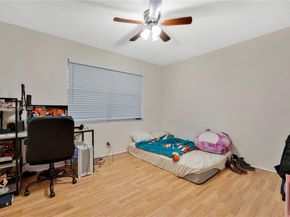 3777 NW 78th Ave 15G, Davie FL 33024