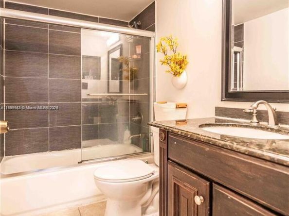 3440 NE 192nd St 2JA, Aventura FL 33180