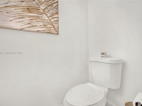 1516 Veracruz Ln 63, Weston FL 33327