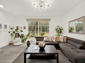 1516 Veracruz Ln 63, Weston FL 33327