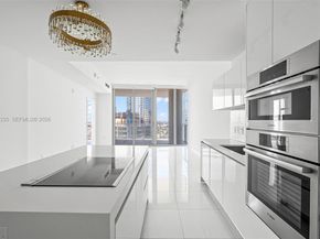 851 NE 1st Ave 2200, Miami FL 33132