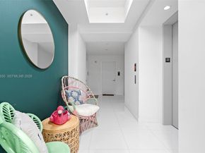 851 NE 1st Ave 2200, Miami FL 33132