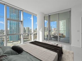 851 NE 1st Ave 2200, Miami FL 33132