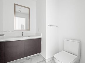 851 NE 1st Ave 2200, Miami FL 33132