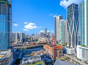 851 NE 1st Ave 2200, Miami FL 33132