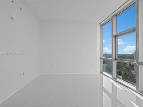 851 NE 1st Ave 2200, Miami FL 33132