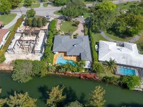 5120 Carillo St, Coral Gables FL 33146