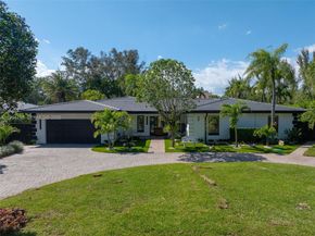 5120 Carillo St, Coral Gables FL 33146