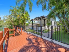 5120 Carillo St, Coral Gables FL 33146