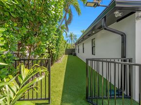 5120 Carillo St, Coral Gables FL 33146
