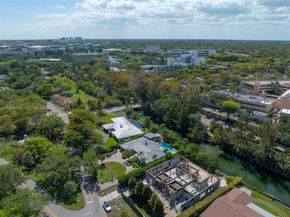 5120 Carillo St, Coral Gables FL 33146