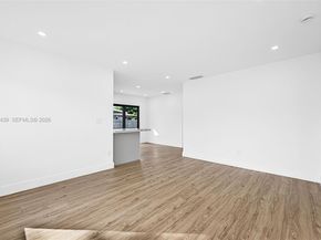 2931 NW 190th St, Miami Gardens FL 33056