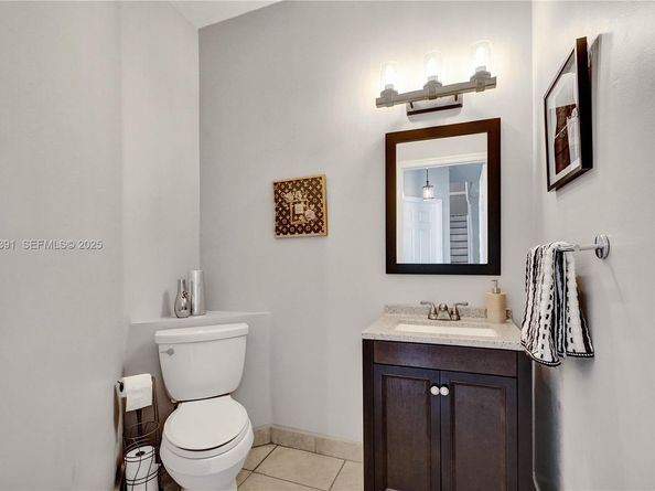 5633 NW 117th Avenue, Coral Springs FL 33076