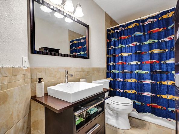 5633 NW 117th Avenue, Coral Springs FL 33076