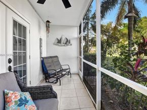 219 NE 14th Ave 107, Hallandale Beach FL 33009