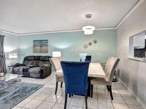 219 NE 14th Ave 107, Hallandale Beach FL 33009